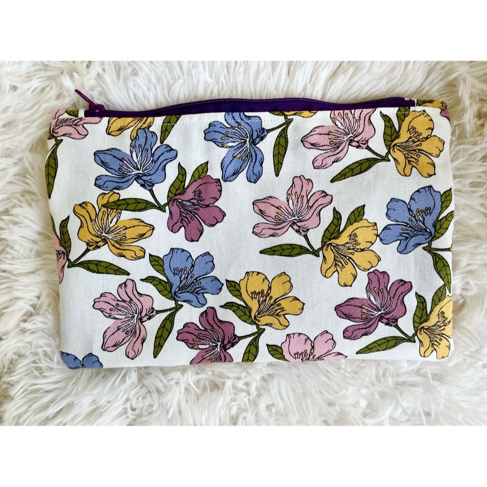 ✨Floral Makeup Bag